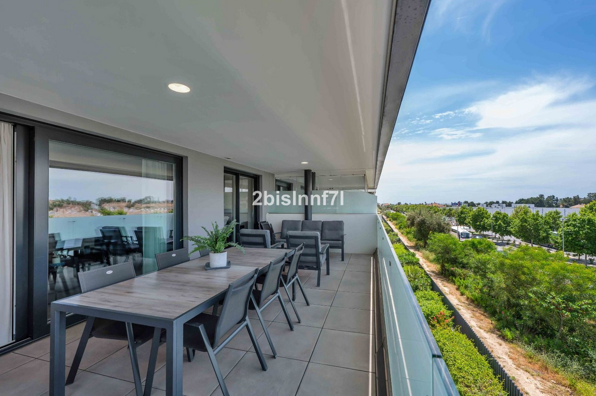3 Bed Apartment for sale in La Cala De Mijas Costa Del Sol, Málaga, Spain