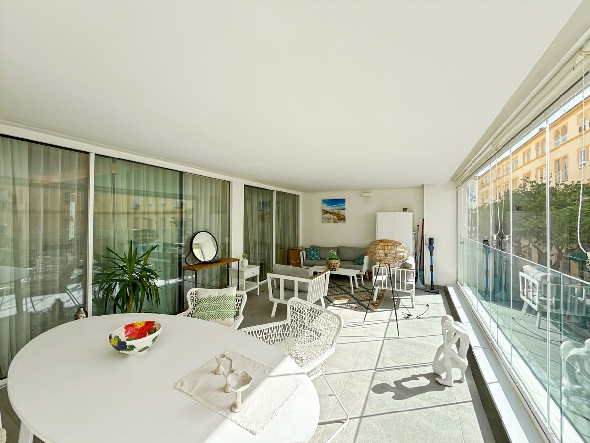 2 Bed Apartment for sale in Estepona Costa Del Sol, Málaga, Spain