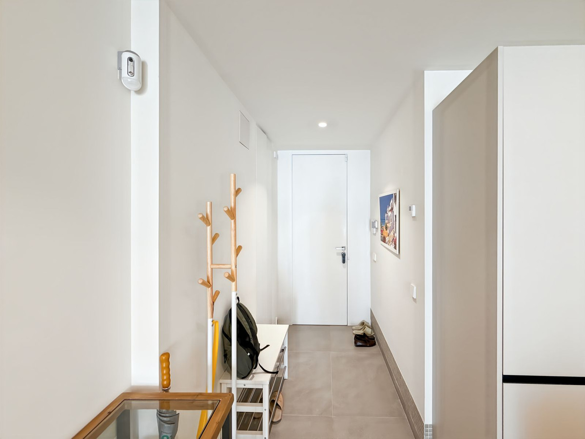 2 Bed Apartment for sale in Estepona Costa Del Sol, Málaga, Spain