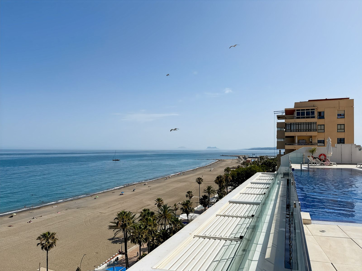 2 Bed Apartment for sale in Estepona Costa Del Sol, Málaga, Spain