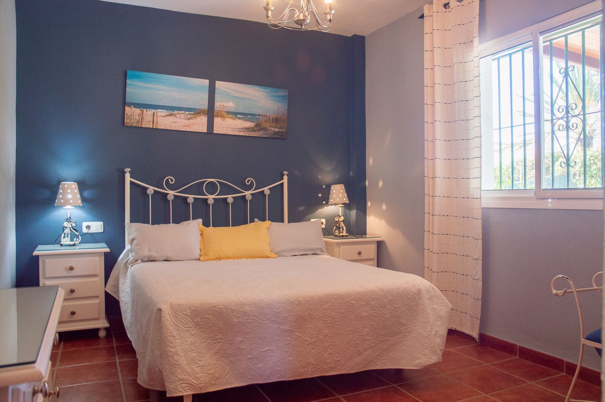4 Bed Townhouse for sale in Frigiliana Costa Del Sol East, Málaga, Spain