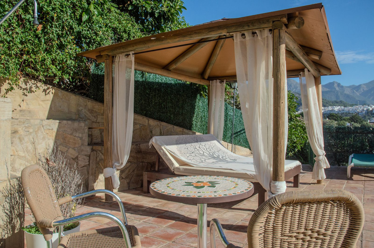 4 Bed Townhouse for sale in Frigiliana Costa Del Sol East, Málaga, Spain