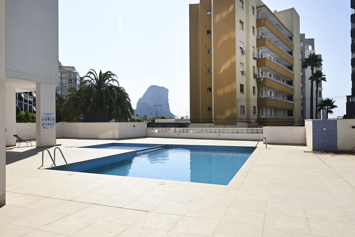 Se vende Apartamento Planta Media de 2 dormitorios en Costa Blanca, Alicante, España