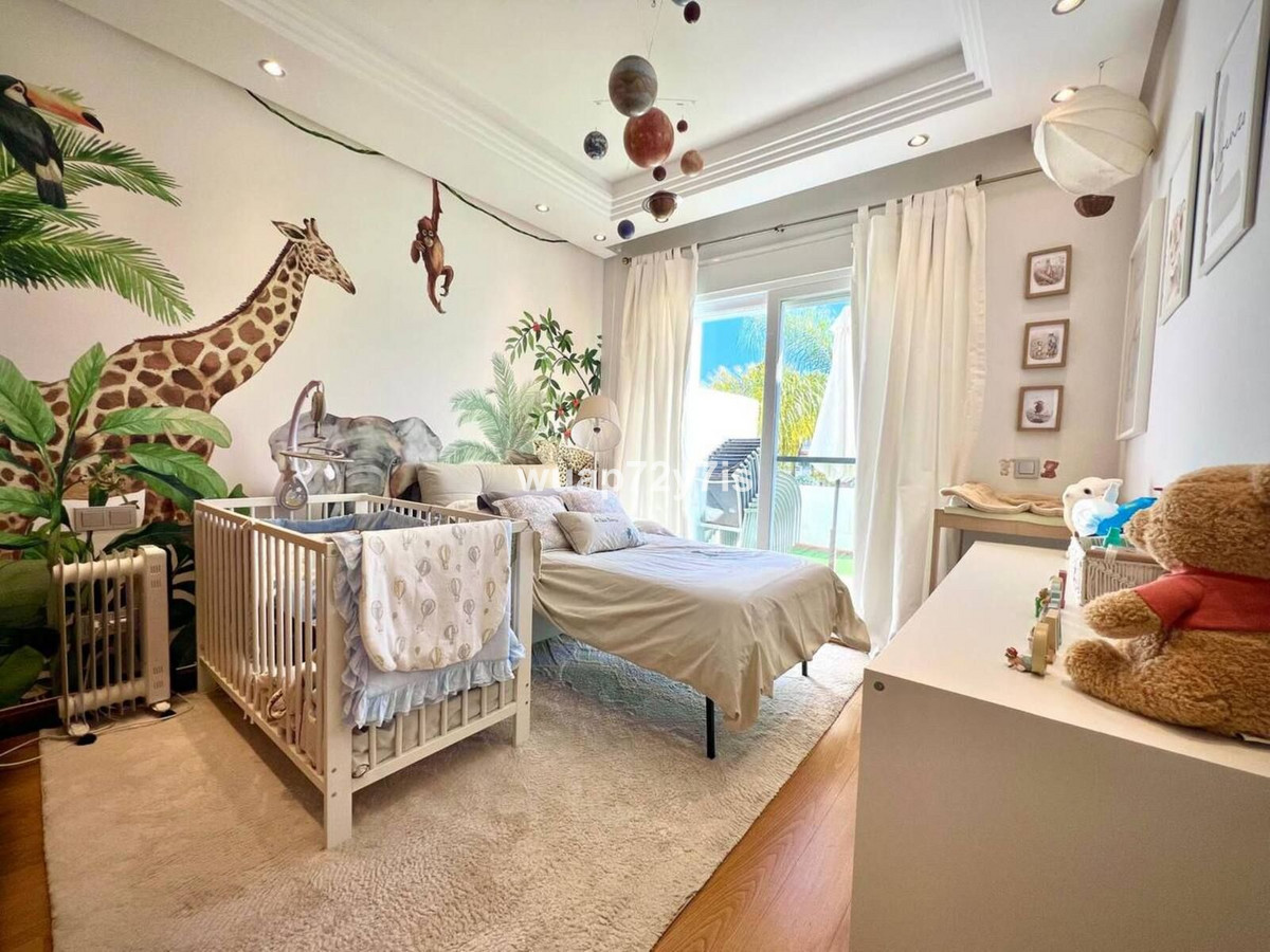 4 Bed Townhouse for sale in Estepona Costa Del Sol, Málaga, Spain