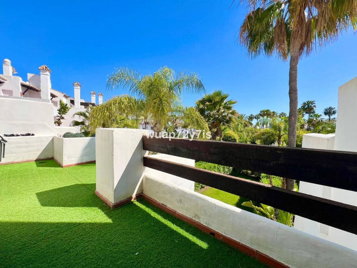 4 Bed Townhouse for sale in Estepona Costa Del Sol, Málaga, Spain
