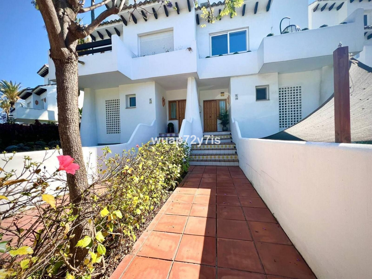 4 Bed Townhouse for sale in Estepona Costa Del Sol, Málaga, Spain