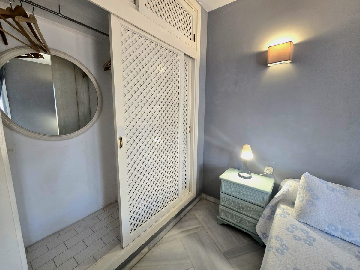 3 Bed Apartment for sale in Benalmadena Costa Costa Del Sol, Málaga, Spain