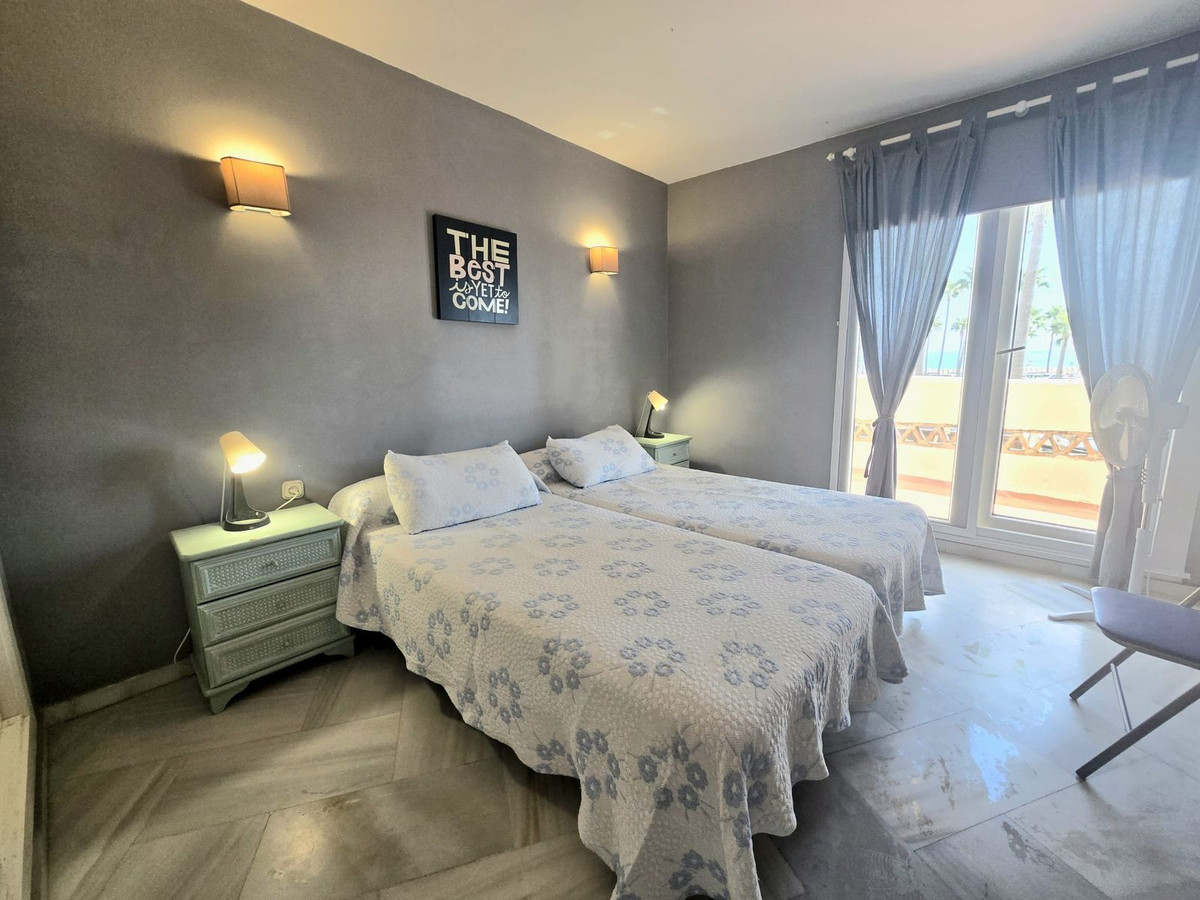 3 Bed Apartment for sale in Benalmadena Costa Costa Del Sol, Málaga, Spain