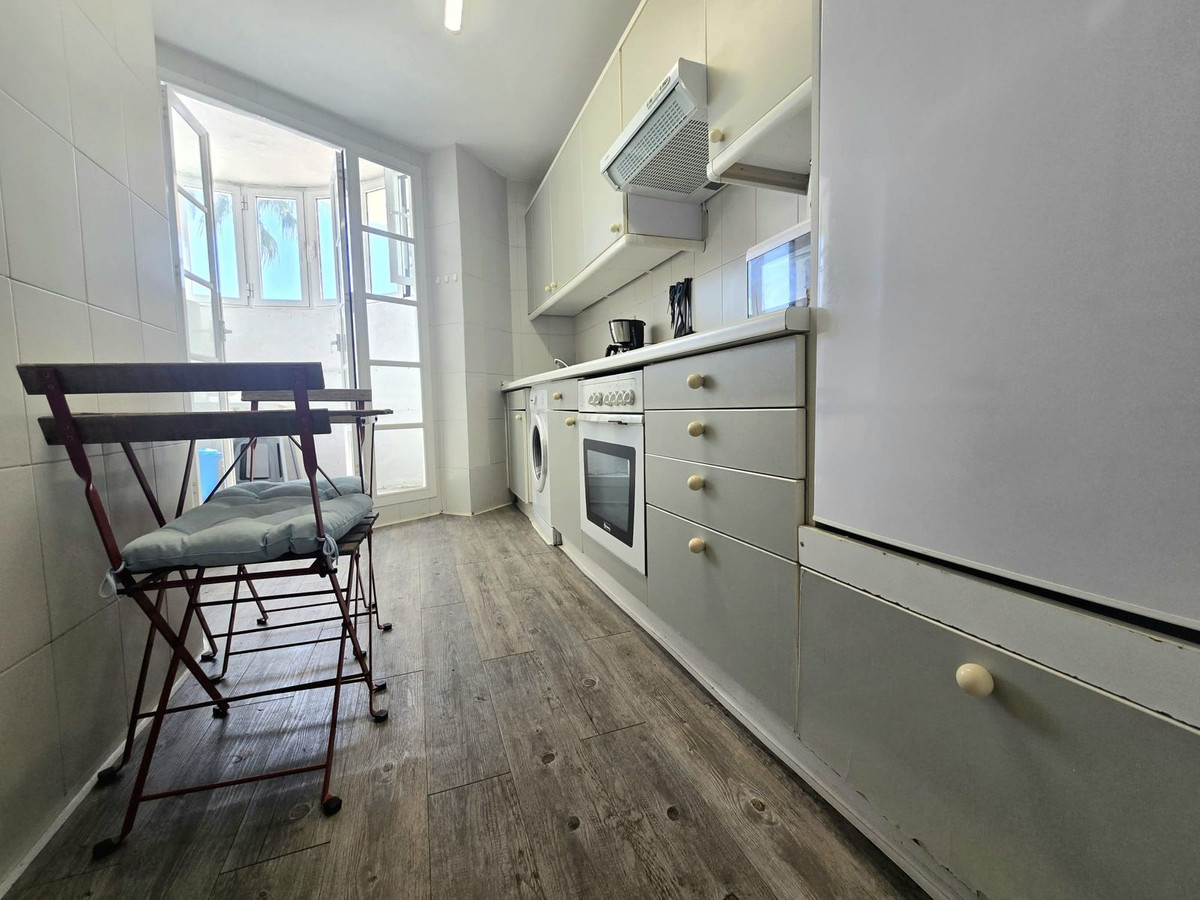 3 Bed Apartment for sale in Benalmadena Costa Costa Del Sol, Málaga, Spain