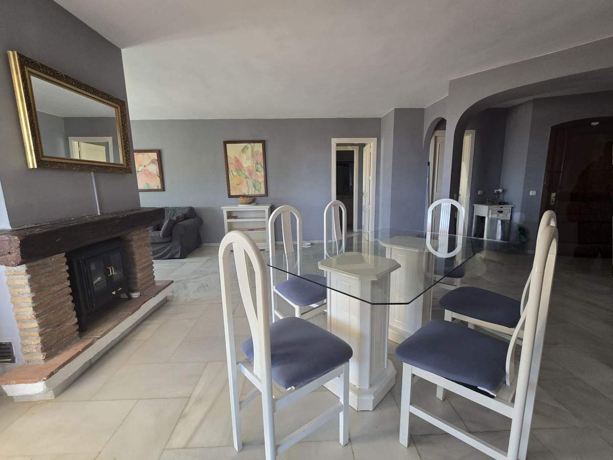 3 Bed Apartment for sale in Benalmadena Costa Costa Del Sol, Málaga, Spain
