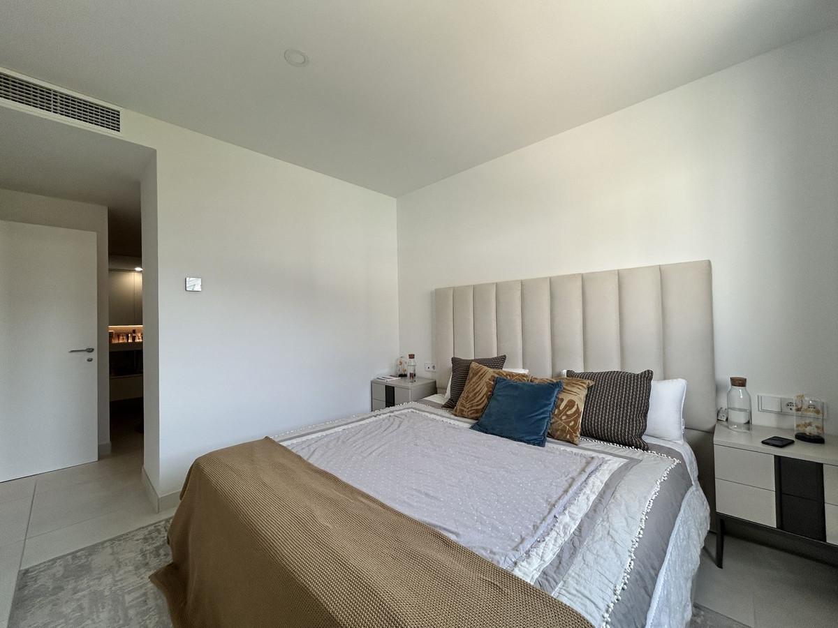 2 Bed Apartment for sale in Higueron Costa Del Sol, Málaga, Spain