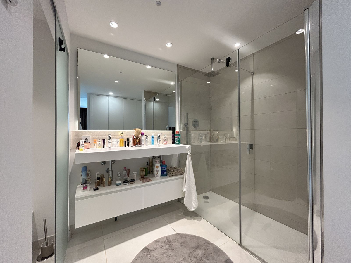 2 Bed Apartment for sale in Higueron Costa Del Sol, Málaga, Spain