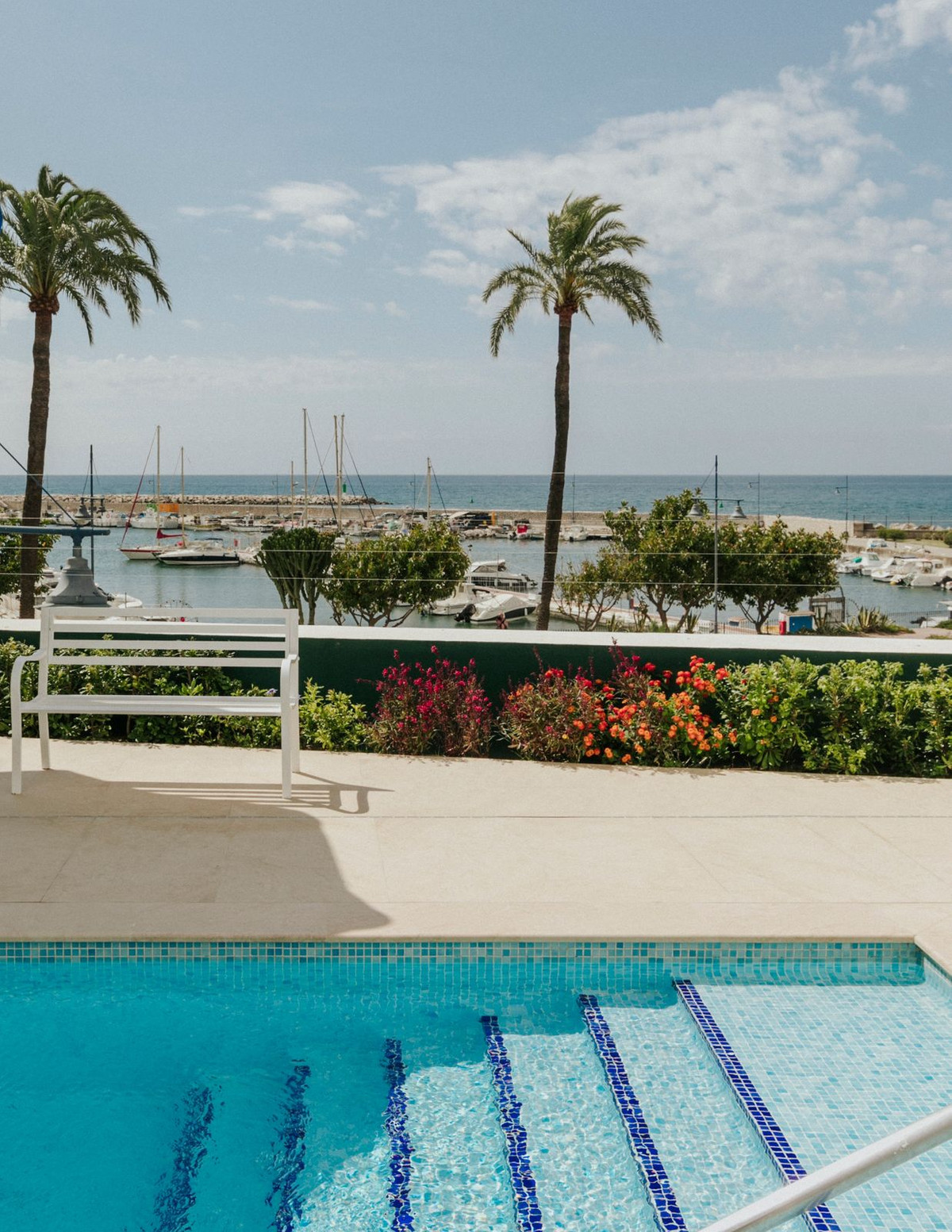 2 Bed Apartment for sale in Estepona Costa Del Sol, Málaga, Spain