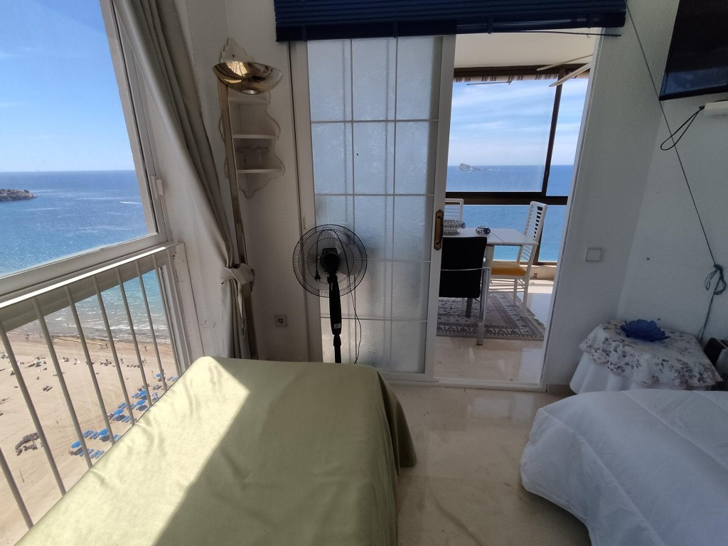 Se vende Apartamento Planta Media de 3 dormitorios en Costa Blanca, Alicante, España
