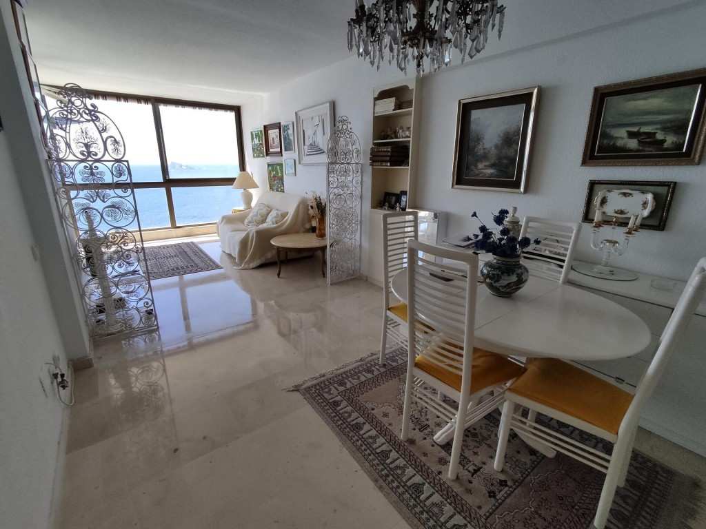 Se vende Apartamento Planta Media de 3 dormitorios en Costa Blanca, Alicante, España