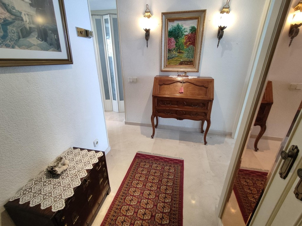 Se vende Apartamento Planta Media de 3 dormitorios en Costa Blanca, Alicante, España