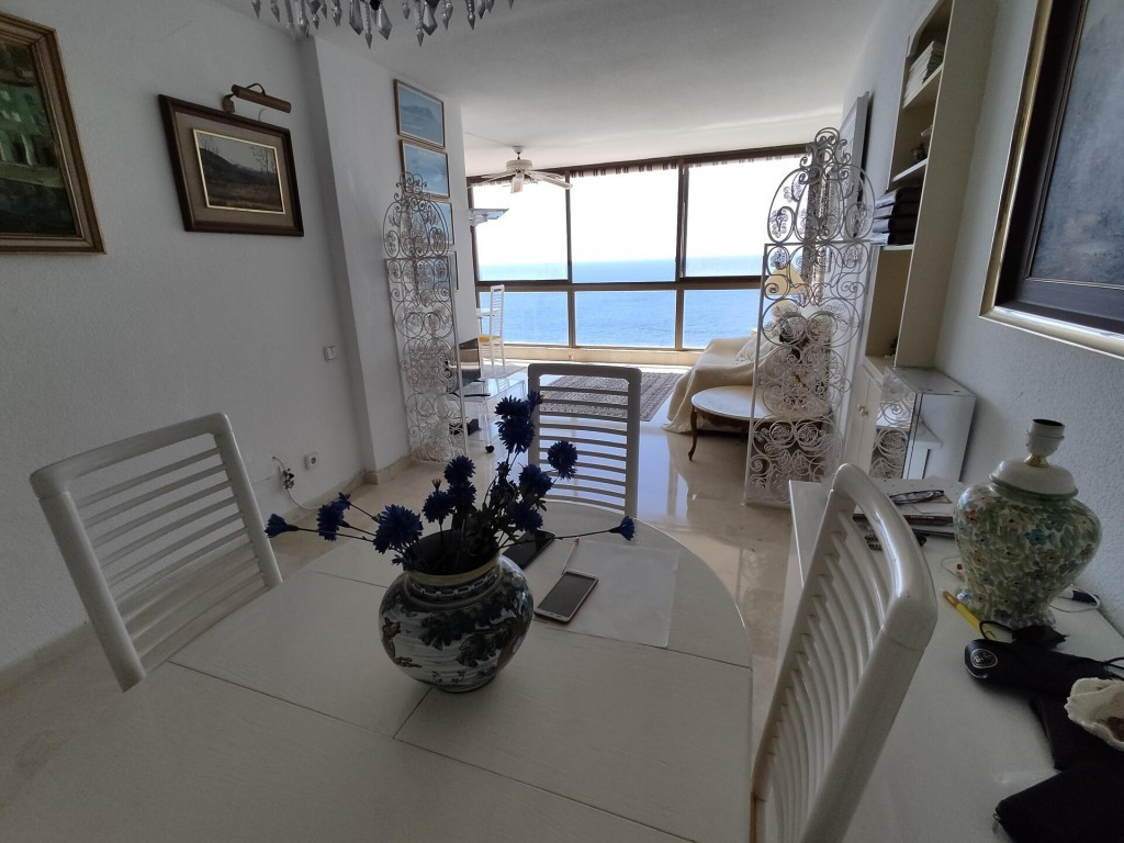 Se vende Apartamento Planta Media de 3 dormitorios en Costa Blanca, Alicante, España