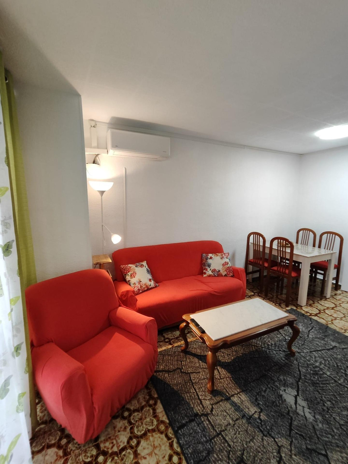 Se vende Apartamento Planta Media de 3 dormitorios en Costa Blanca, Alicante, España