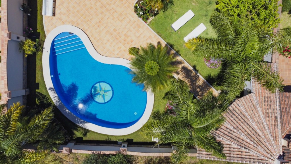 6 Bed Townhouse for sale in Alhaurín El Grande Costa Del Sol, Málaga, Spain