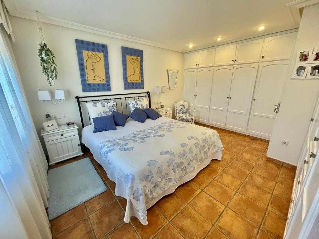 8 Bed Townhouse for sale in Gran Alacant Costa Blanca, Alicante, Spain