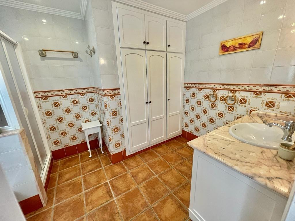 8 Bed Townhouse for sale in Gran Alacant Costa Blanca, Alicante, Spain