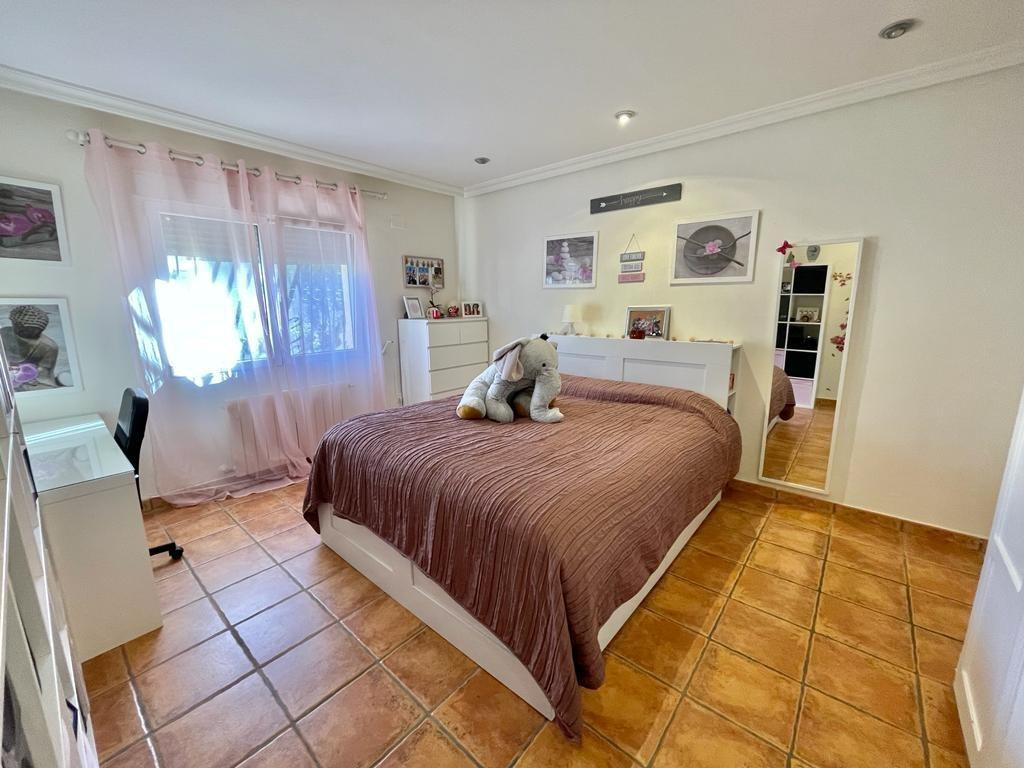 8 Bed Townhouse for sale in Gran Alacant Costa Blanca, Alicante, Spain