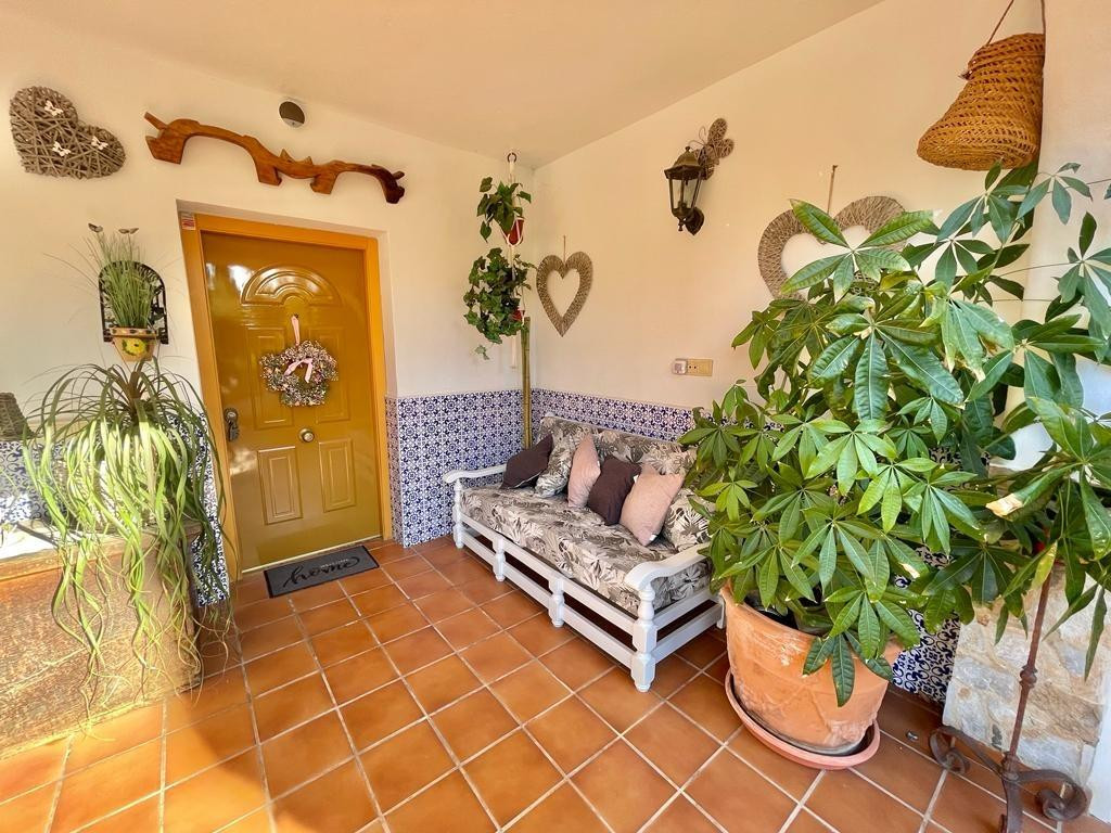 8 Bed Townhouse for sale in Gran Alacant Costa Blanca, Alicante, Spain
