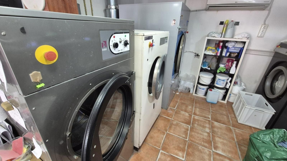 Se vende Lavandería  en Costa Del Sol, Málaga, España