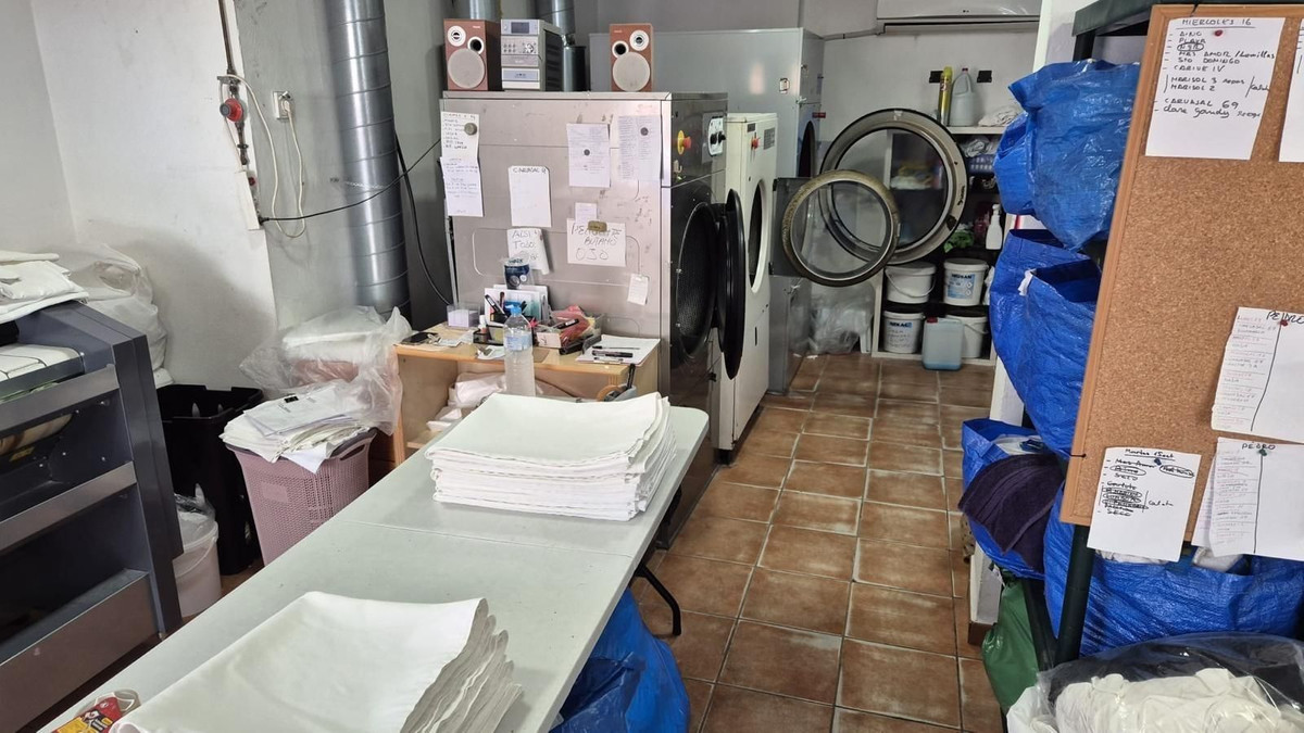Se vende Lavandería  en Costa Del Sol, Málaga, España