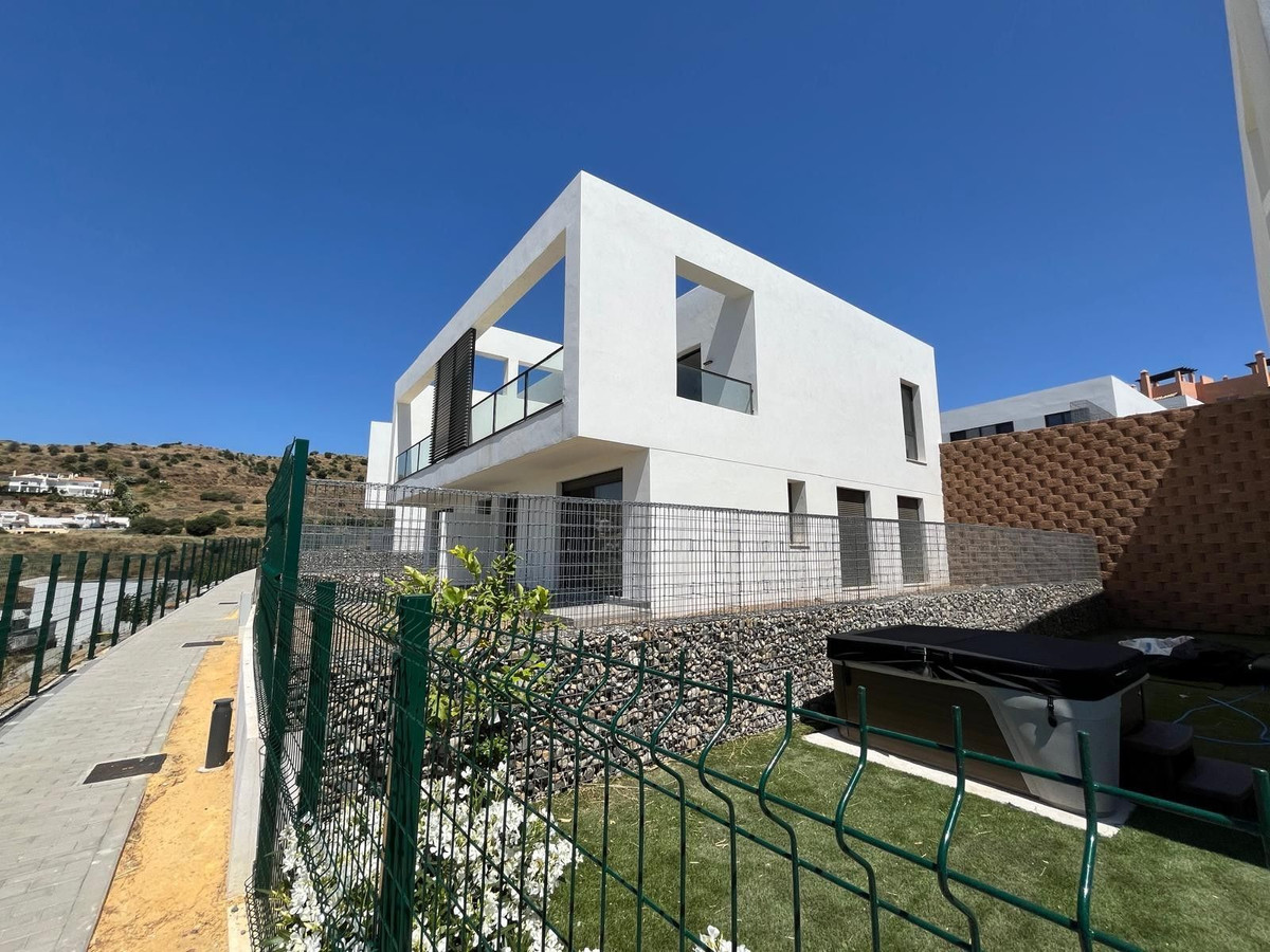 3 Bed Townhouse for sale in Riviera Del Sol Costa Del Sol, Málaga, Spain
