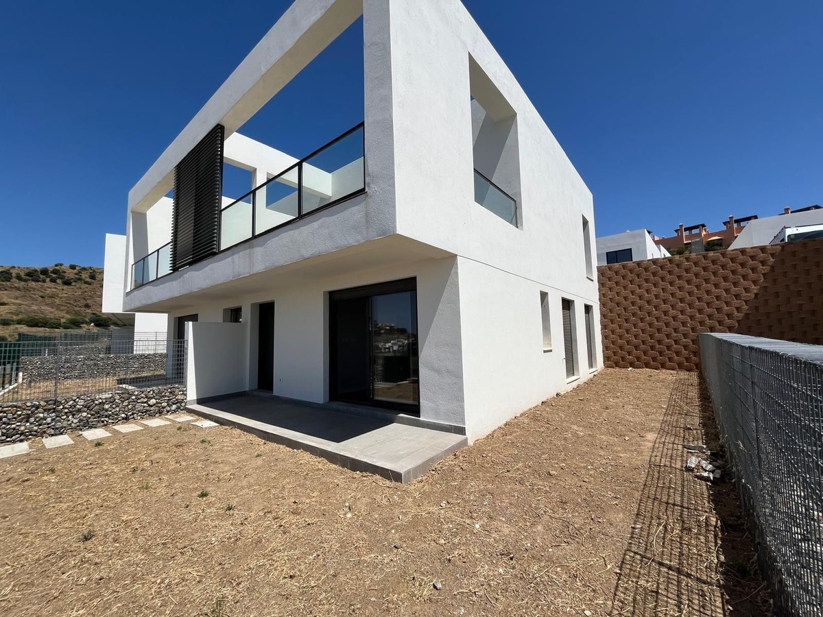 3 Bed Townhouse for sale in Riviera Del Sol Costa Del Sol, Málaga, Spain