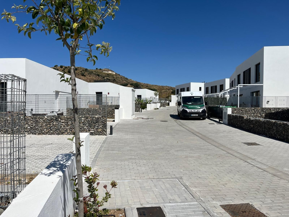 3 Bed Townhouse for sale in Riviera Del Sol Costa Del Sol, Málaga, Spain