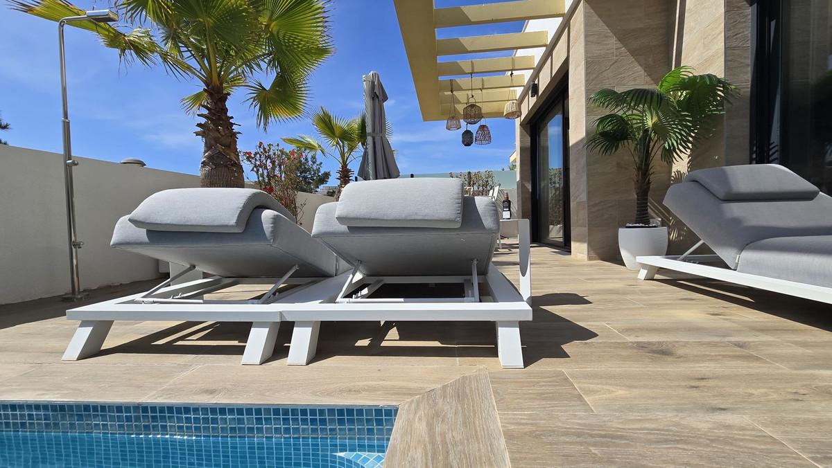 3 Bed Townhouse for sale in Los Montesinos Costa Blanca, Alicante, Spain