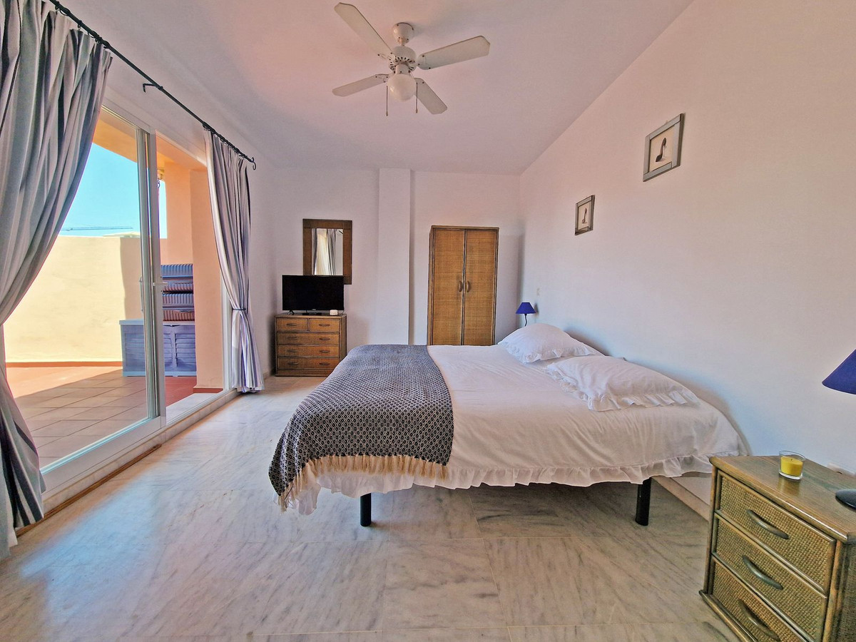 3 Bed Apartment for sale in Riviera Del Sol Costa Del Sol, Málaga, Spain