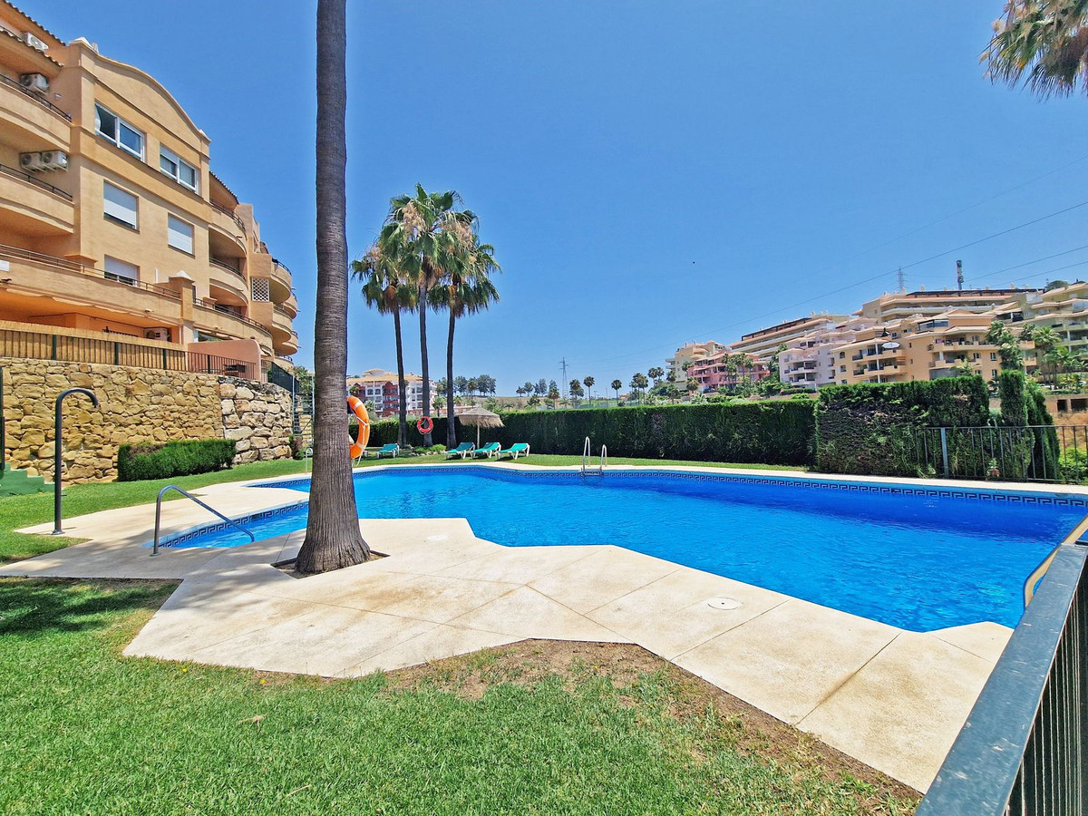 3 Bed Apartment for sale in Riviera Del Sol Costa Del Sol, Málaga, Spain