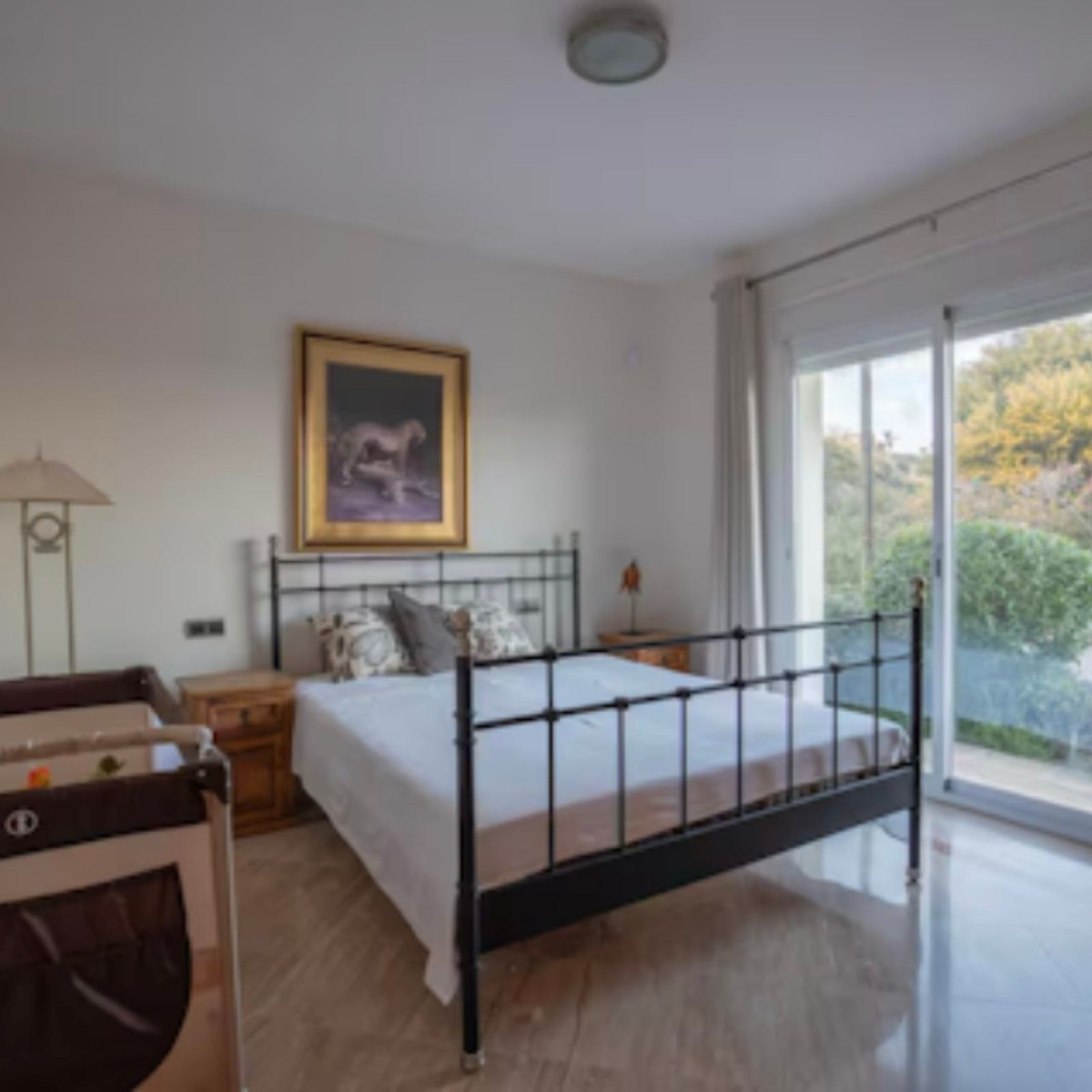 5 Bed Townhouse for sale in Benahavís Costa Del Sol, Málaga, Spain