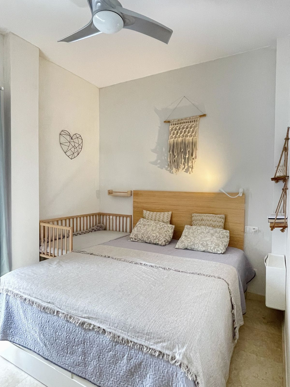 2 Bed Apartment for sale in Benahavís Costa Del Sol, Málaga, Spain