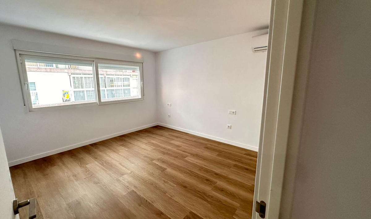 2 Bed Apartment for sale in Benidorm Costa Blanca, Alicante, Spain
