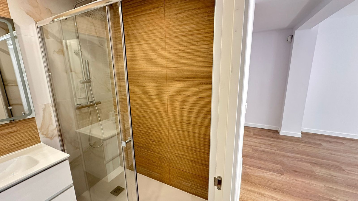 2 Bed Apartment for sale in Benidorm Costa Blanca, Alicante, Spain