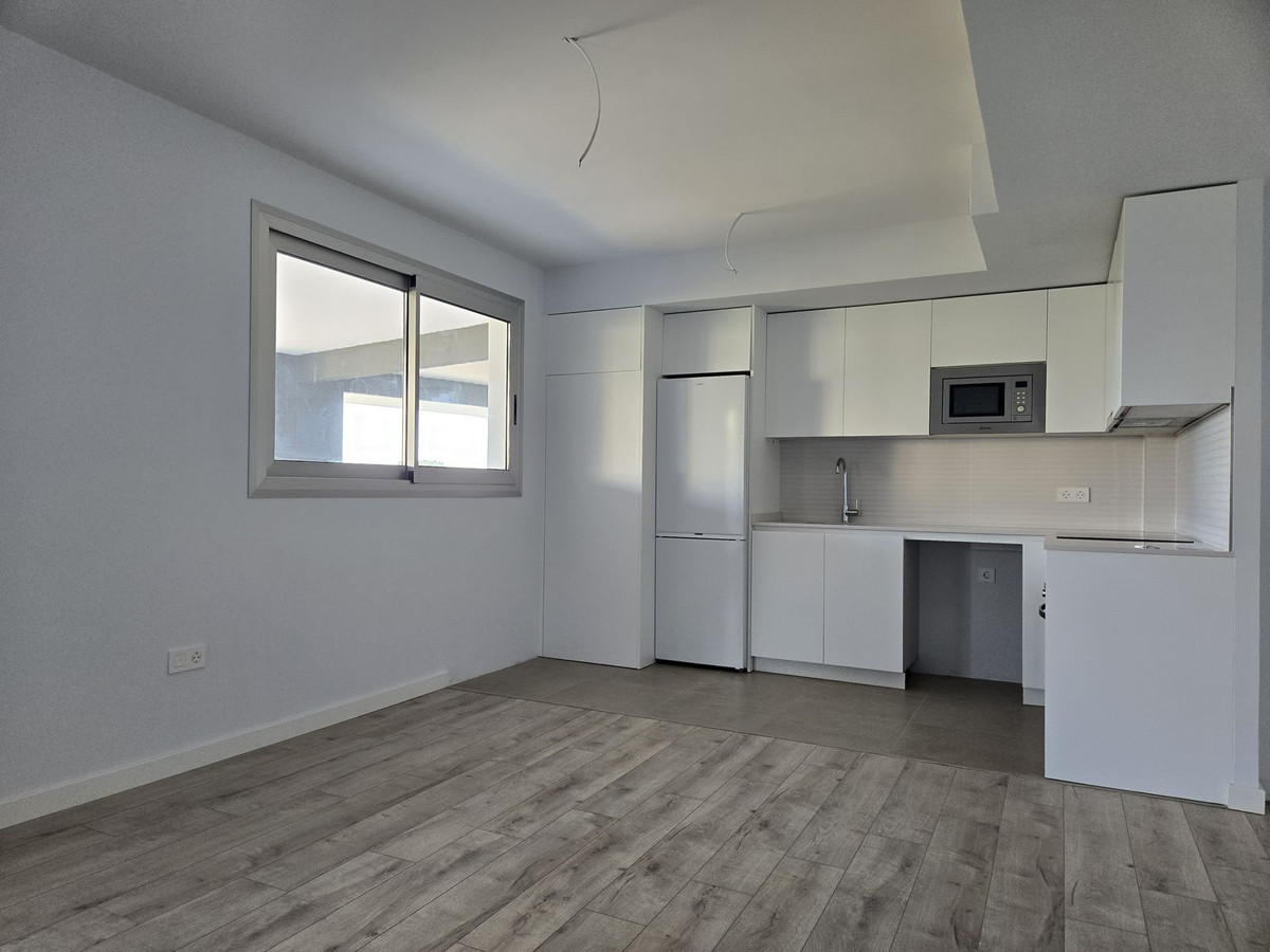 3 Bed Apartment for sale in Torremolinos Costa Del Sol, Málaga, Spain