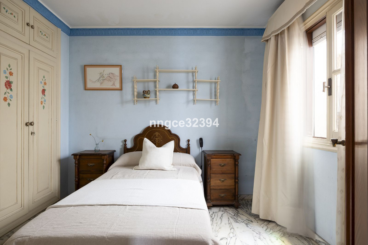 Se vende Villa - Chalet de 8 dormitorios en Costa Del Sol, Málaga, España