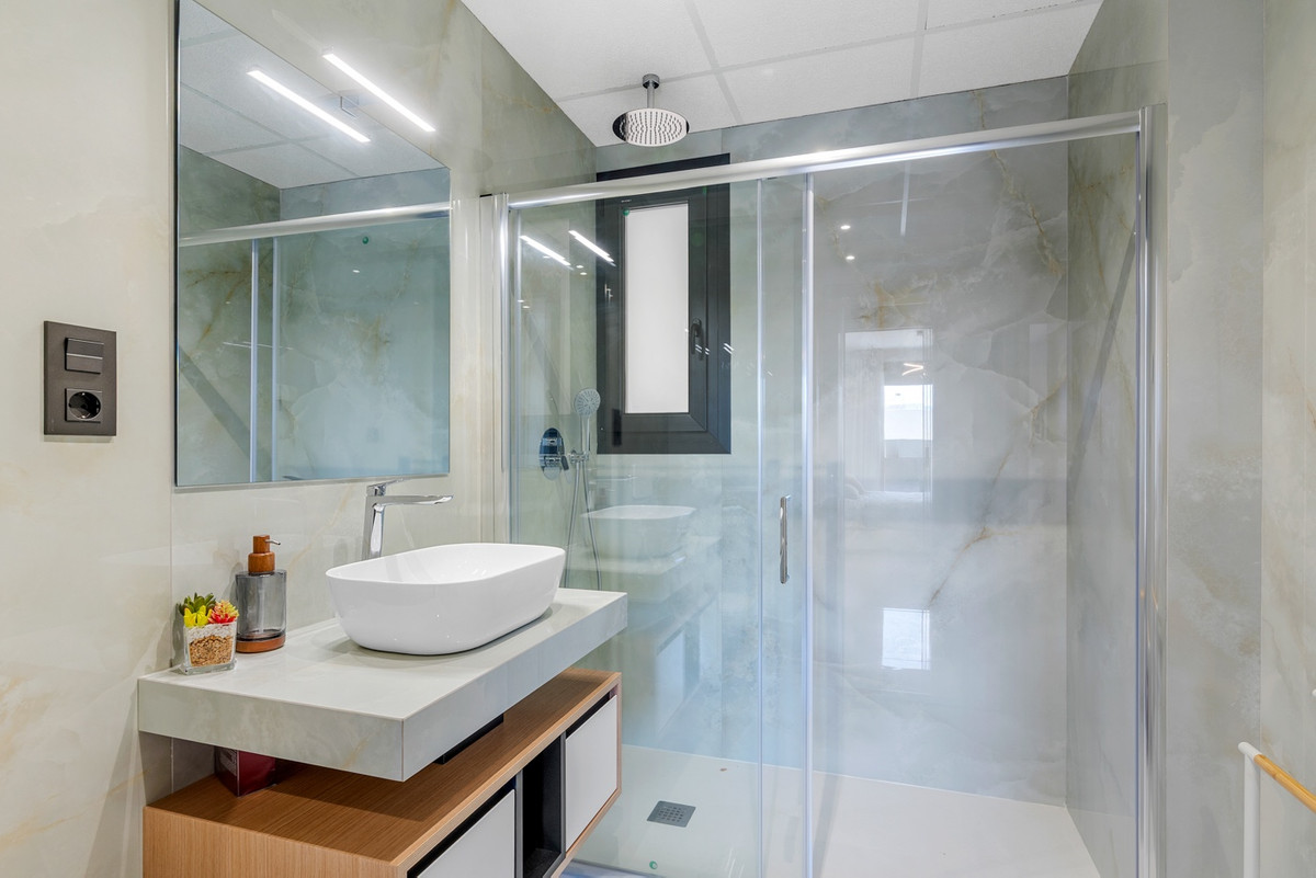 3 Bed Apartment for sale in Orihuela Costa Costa Blanca, Alicante, Spain