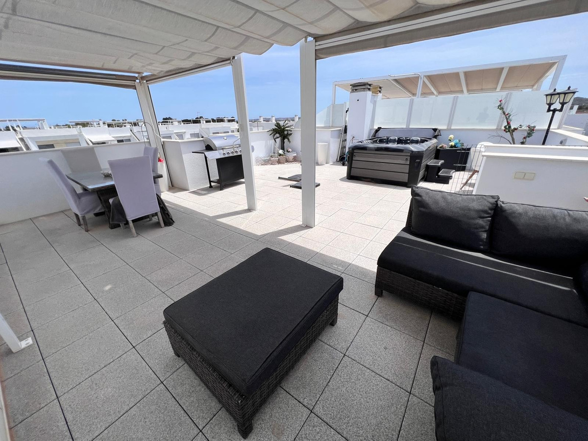 2 Bed Apartment for sale in Vista Bella Golf Costa Blanca, Alicante, Spain