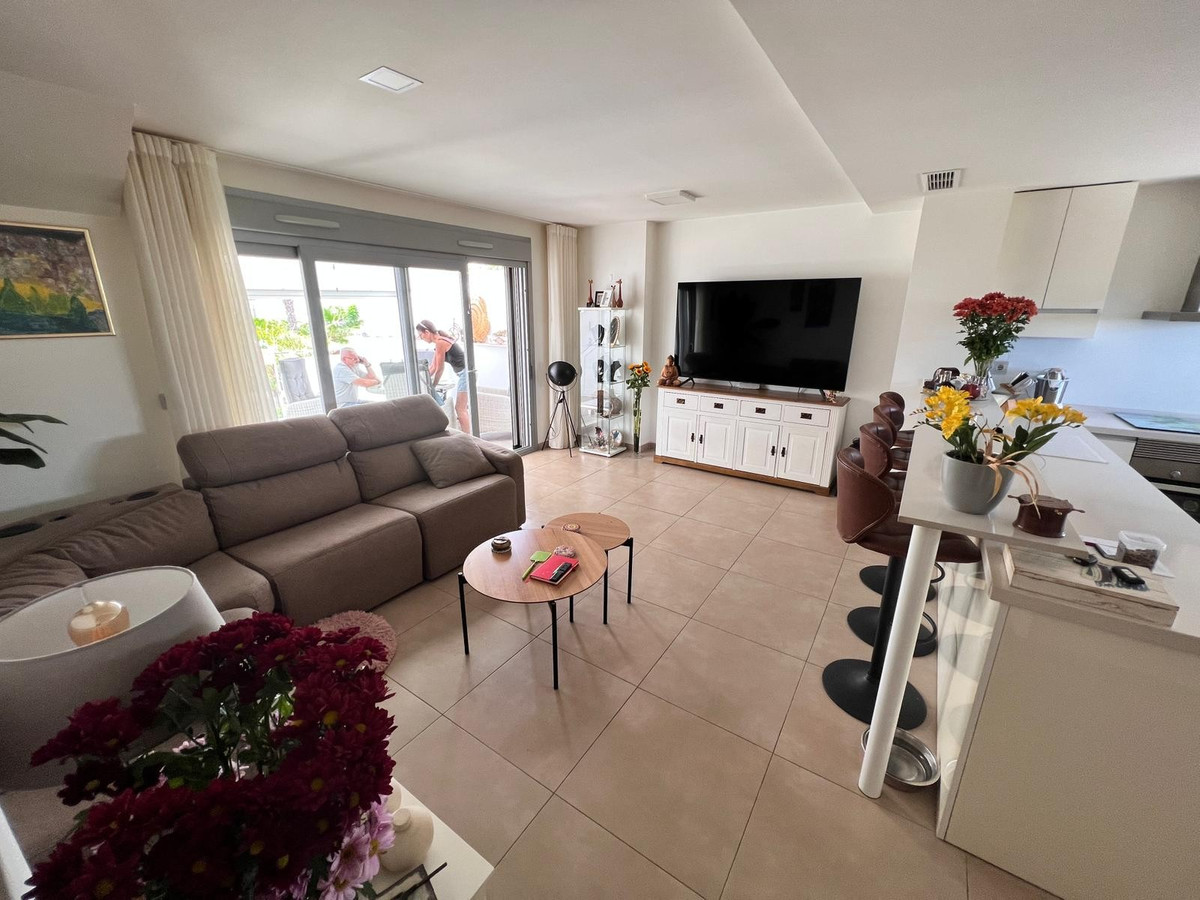 2 Bed Apartment for sale in Vista Bella Golf Costa Blanca, Alicante, Spain