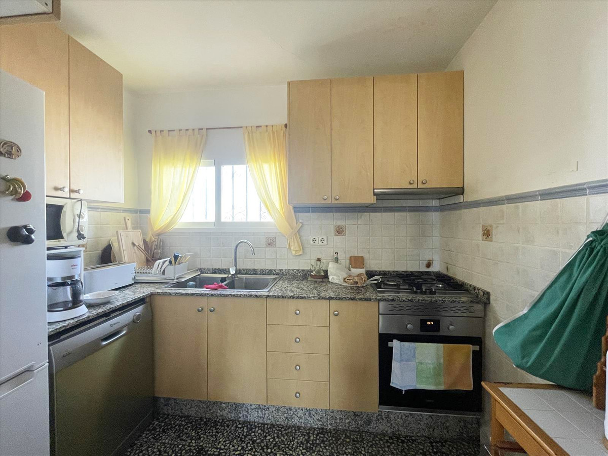Se vende Villa - Chalet de 5 dormitorios en Costa Blanca, Alicante, España