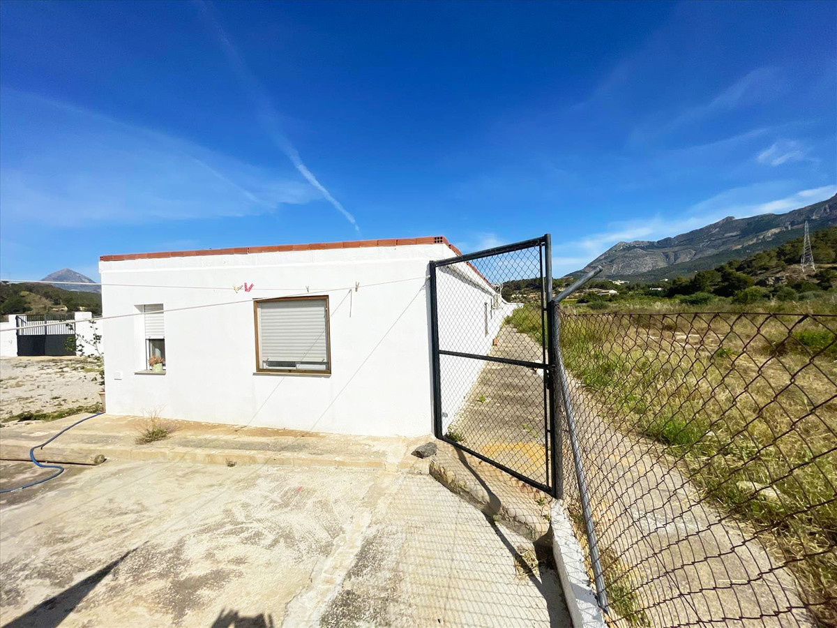Se vende Villa - Chalet de 5 dormitorios en Costa Blanca, Alicante, España