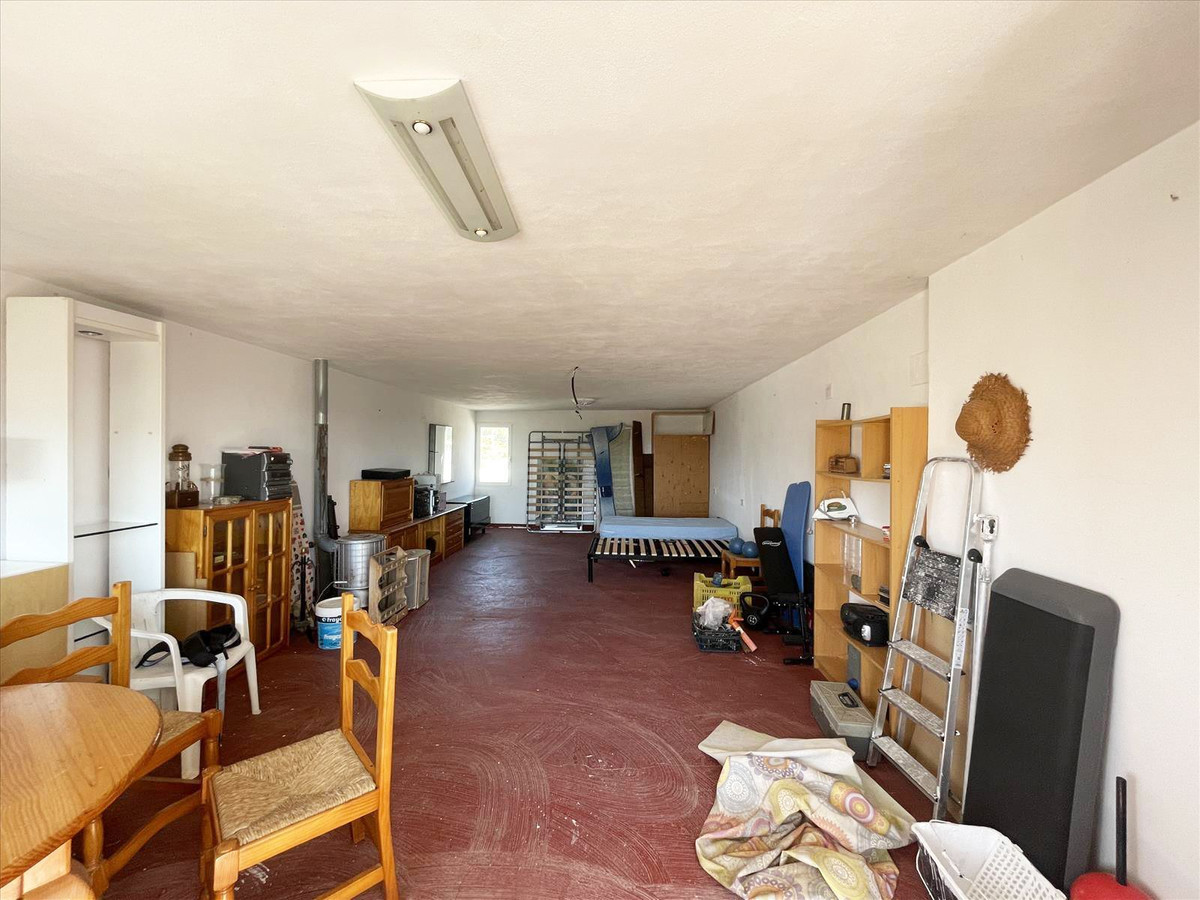 Se vende Villa - Chalet de 5 dormitorios en Costa Blanca, Alicante, España