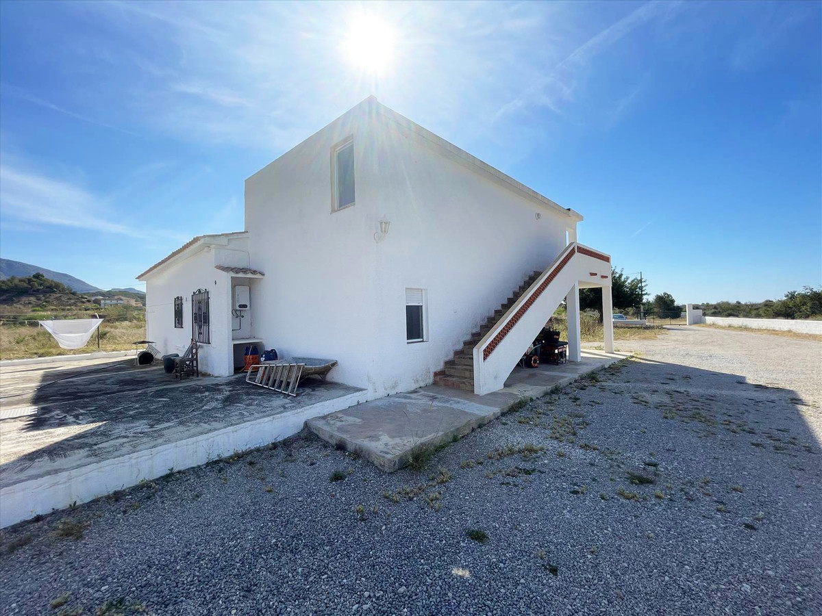 Se vende Villa - Chalet de 5 dormitorios en Costa Blanca, Alicante, España