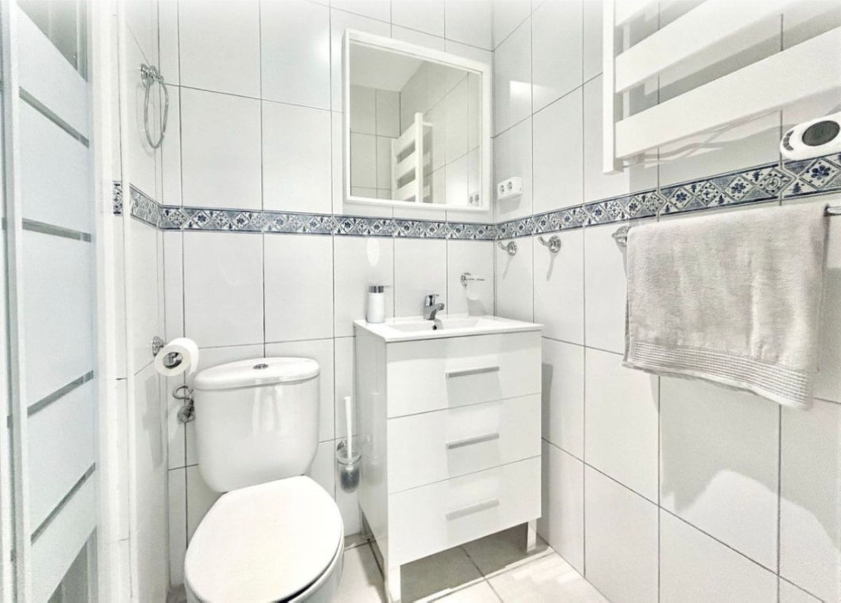 2 Bed Apartment for sale in Riviera Del Sol Costa Del Sol, Málaga, Spain