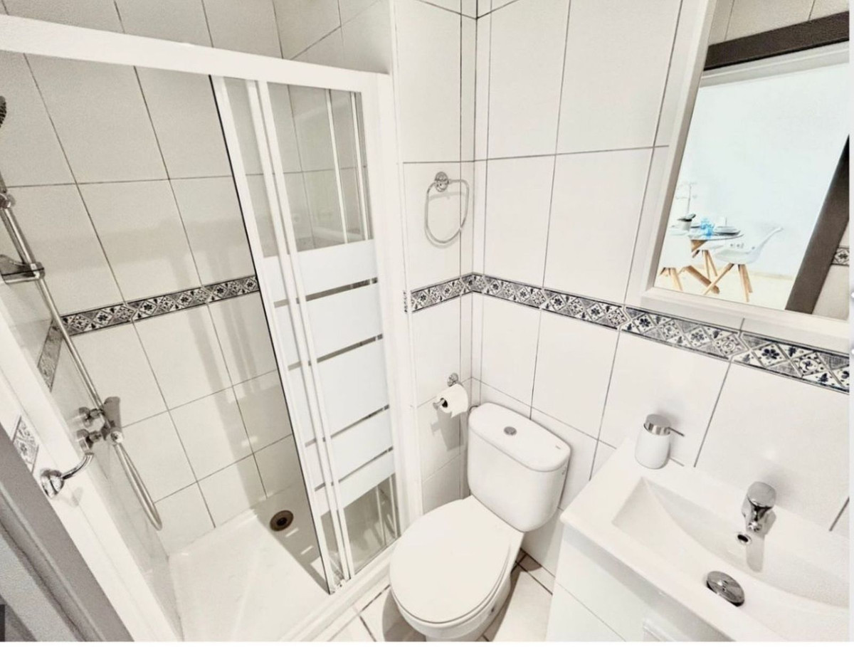 2 Bed Apartment for sale in Riviera Del Sol Costa Del Sol, Málaga, Spain